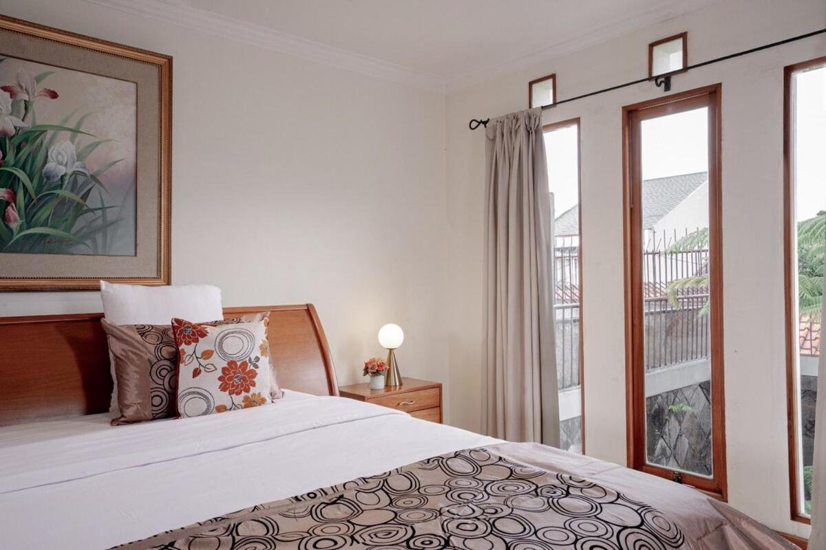 Pasteur Beautiful Luxury Home Bandung Bagian luar foto